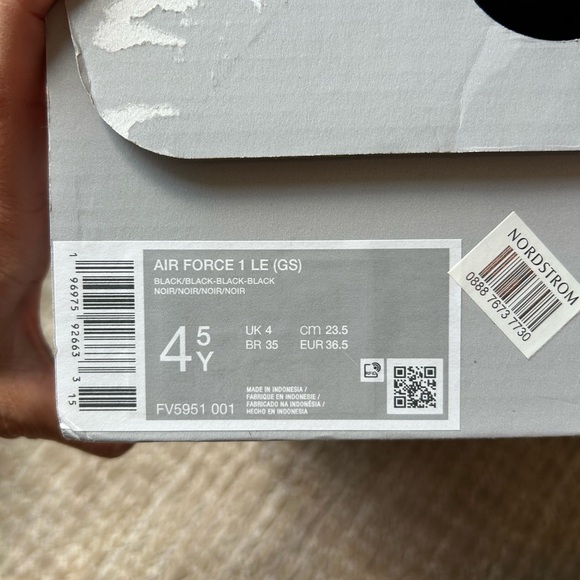 Nike Kids Air Force 1 Sneakers - Picture 4 of 8